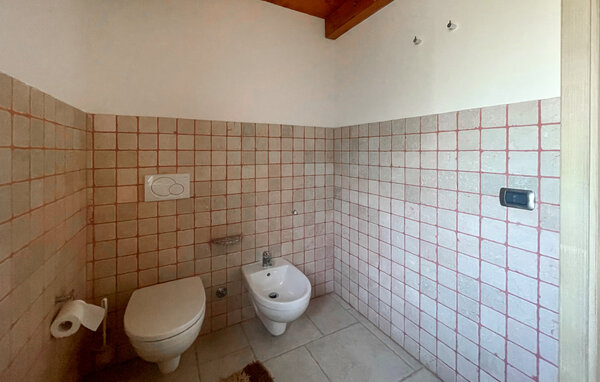 Holiday Home - Turi , Italy - ISA081 703