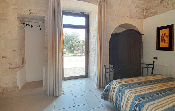 Holiday Home - Turi , Italy - ISA081 603