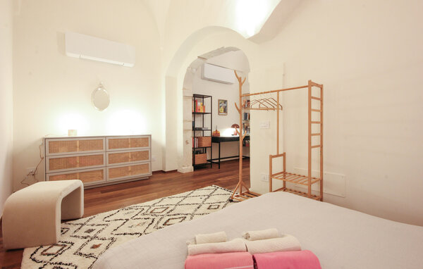 Apartamento - Castellana Grotte , Italia - ISA082 602