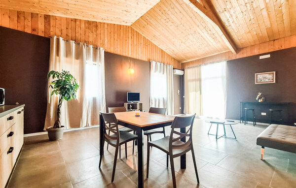 Vakantiehuis - Cellino San Marco , Italië - ISA235 303
