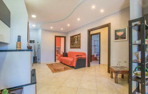 Apartamento - Bari , Italia - ISA252 301