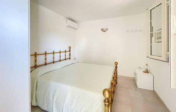 Apartamento - Frigole , Italia - ISA539 602