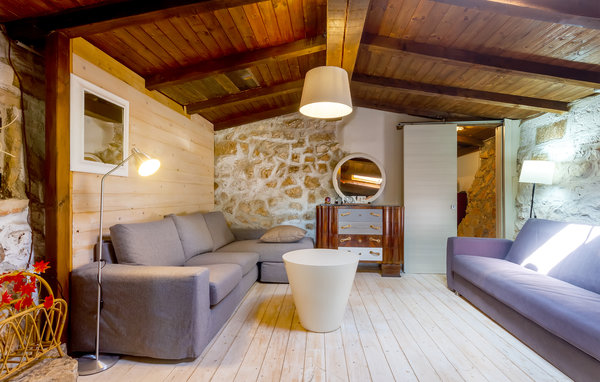 Holiday Home - Acquaviva delle Fonti , Italy - ISA552 302