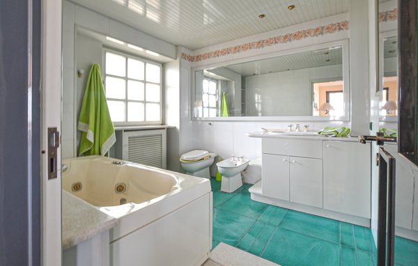 Apartment - Catania , Italy - ISC056 701