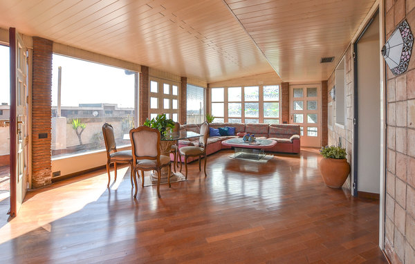 Apartment - Catania , Italy - ISC056 301