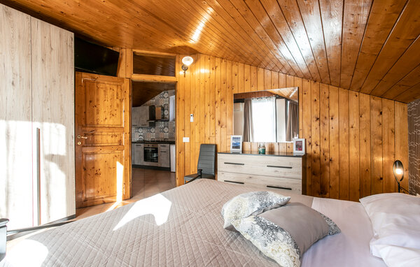 Appartamento - Santa Venerina , Italia - ISC082 602