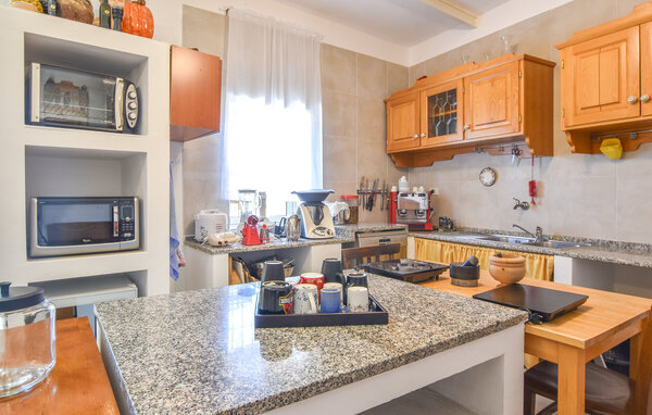 Holiday Home - Aidone - Morgantina , Italy - ISC198 401