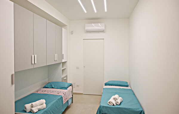 Holiday Home - Augusta , Italy - ISC370 603