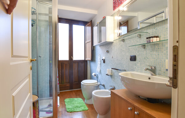 Apartamento - Catania , Italia - ISC375 702