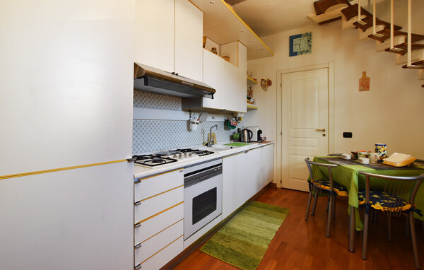 Apartamento - Catania , Italia - ISC375 402