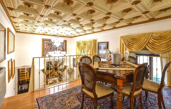 Apartamento - Catania , Italia - ISC375 304