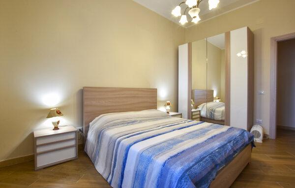 Casa vacanze - Linguaglossa , Italia - ISC377 601
