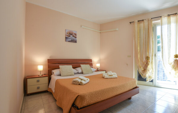 Appartamento - Mascali , Italia - ISC566 601