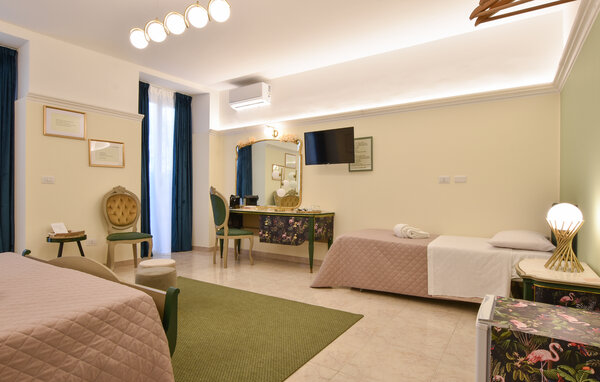 Holiday Home - Catania , Italy - ISC567 612