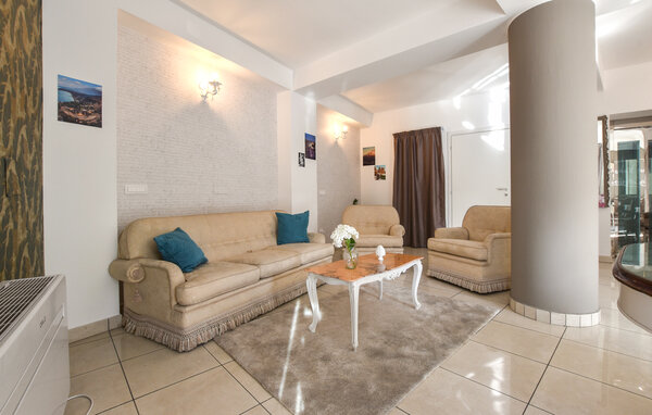 Holiday Home - Catania , Italy - ISC567 302
