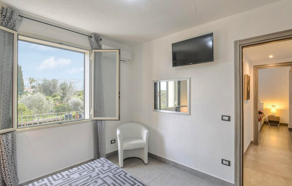 Holiday Home - Siracusa , Italy - ISC610 604