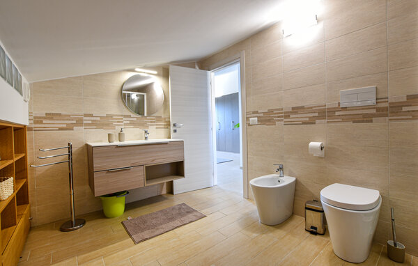 Holiday Home - San Giovanni La  Punta , Italy - ISC622 702