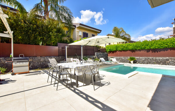 Holiday Home - San Giovanni La  Punta , Italy - ISC622 14