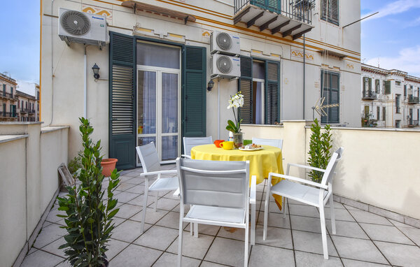 Apartment - Palermo , Italy - ISP411 1