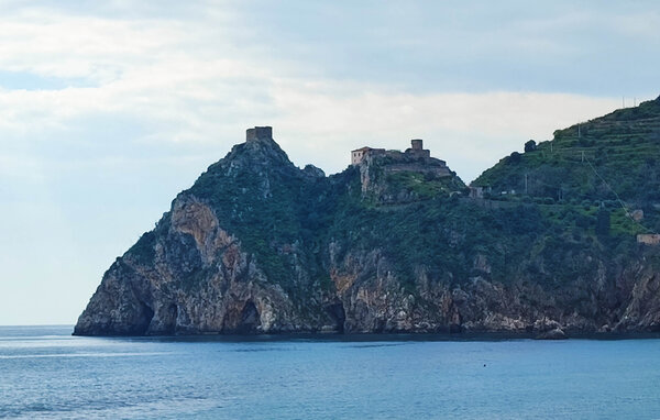 Apartamento - Sant'Alessio Siculo , Italia - ISP531 901