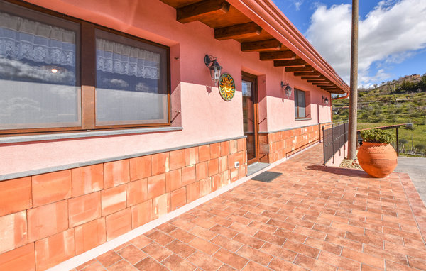 Casa de vacaciones - Troina , Italia - ISR142 101