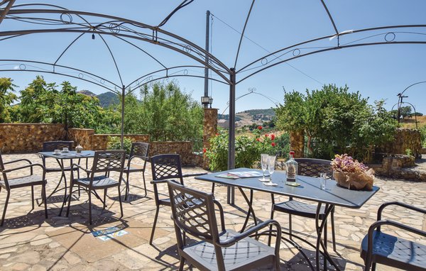 Casa vacanze - Nicosia , Italia - ISR246 101