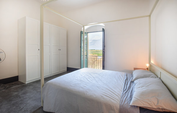 Holiday Home - Chiaramonte Gulfi , Italy - ISR328 601