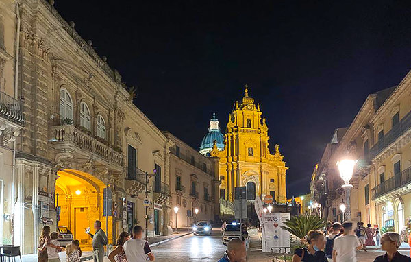Feriehus - Ragusa , Italia - ISR350 904