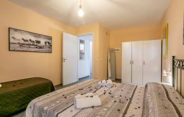 Domy wakacyjne - Cava D'Aliga , Wlochy - ISR483 603