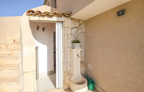 Holiday Home - Marina di Ragusa , Italy - ISR529 801
