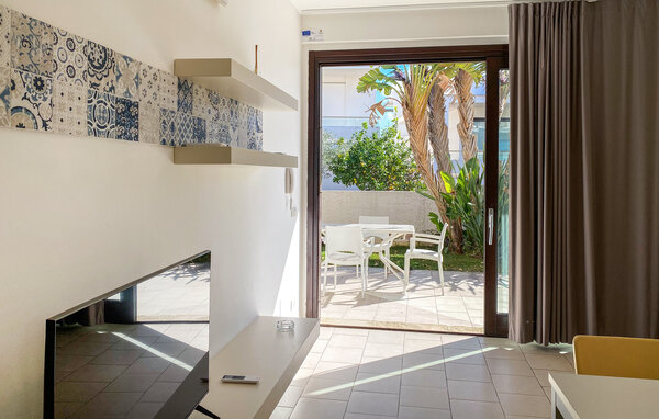 Holiday Home - Marina di Ragusa , Italy - ISR695 303