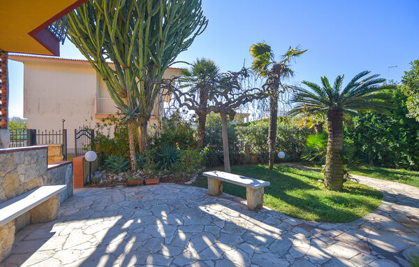 Holiday Home - Marina di Modica , Italy - ISR702 102