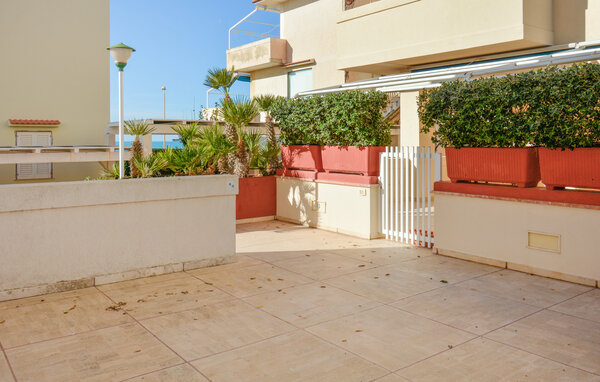 Apartment - Marina di Ragusa , Italy - ISR835 81
