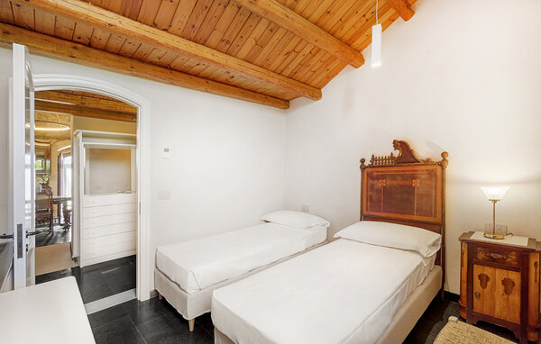 Holiday Home - Ragusa Ibla , Italy - ISR904 603