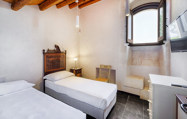 Holiday Home - Ragusa Ibla , Italy - ISR904 604