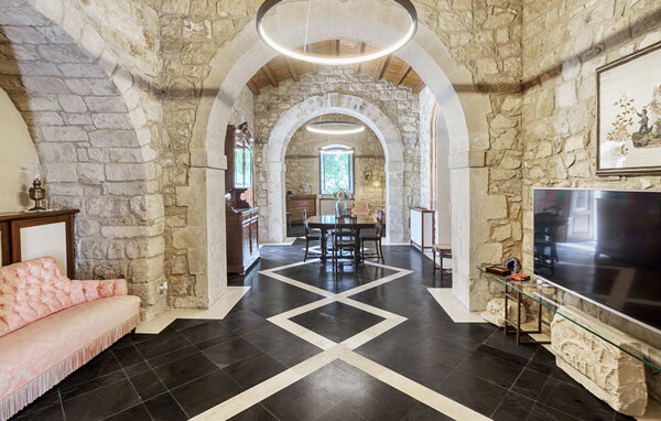Holiday Home - Ragusa Ibla , Italy - ISR904 4