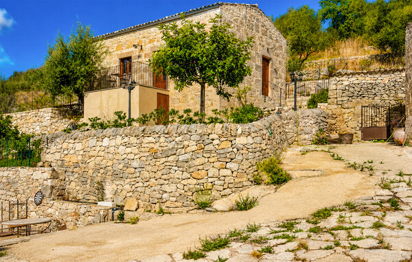 Holiday Home - Ragusa Ibla , Italy - ISR963 83