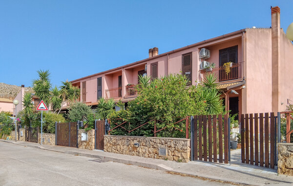 Casa vacanze - Baia di Cornino , Italia - IST236 8