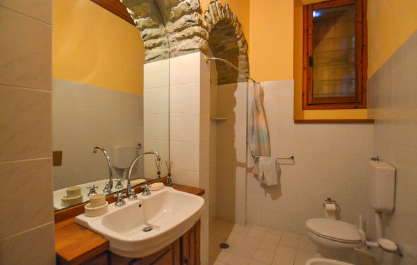 Casa de vacaciones - Castelfranco di Sopra , Italia - ITA052 702