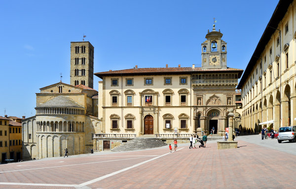 Domy wakacyjne - Monte San Savino , Wlochy - ITA084 906