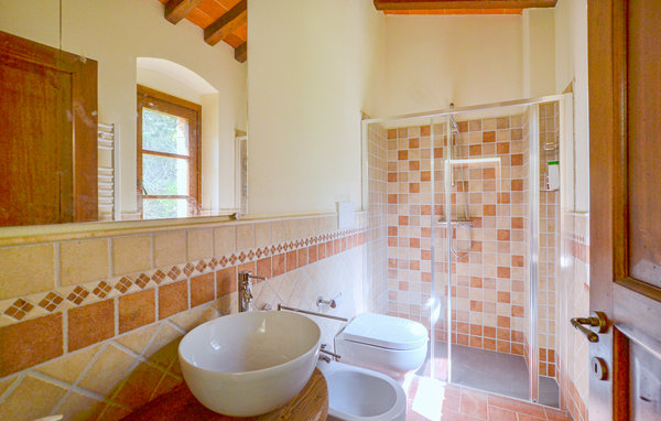 Domy wakacyjne - Monte San Savino , Wlochy - ITA084 701