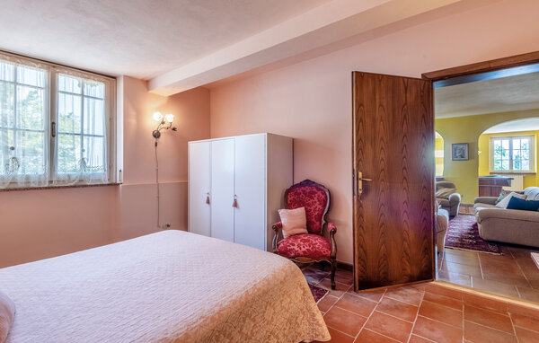 Holiday Home - Monte San Savino , Italy - ITA102 609