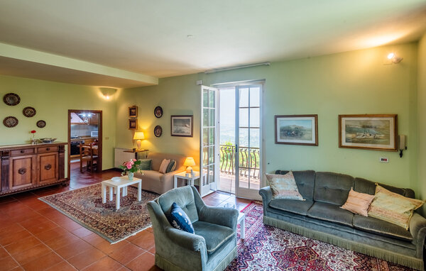 Holiday Home - Monte San Savino , Italy - ITA102 501