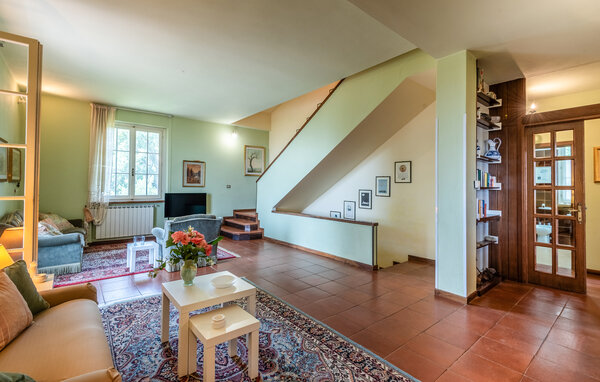 Holiday Home - Monte San Savino , Italy - ITA102 502