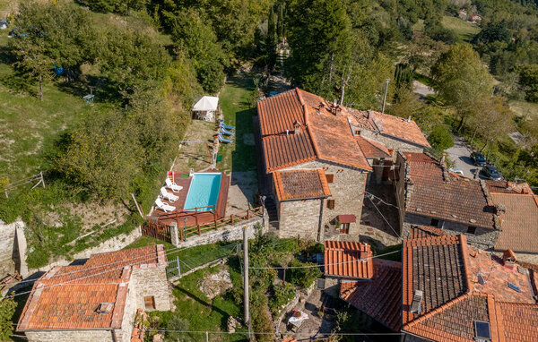 Casa vacanze - Pratovecchio , Italia - ITA724 1