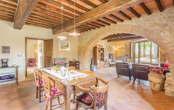 Appartamento - Arezzo , Italia - ITA840 302