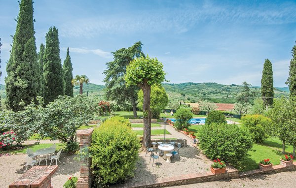 Vacation home La Cisterna