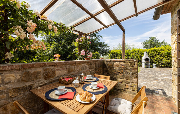 Holiday Home - San Donato in Poggio , Italy - ITC224 7