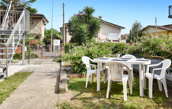 Appartamento - Piano di Mommio , Italia - ITD052 101