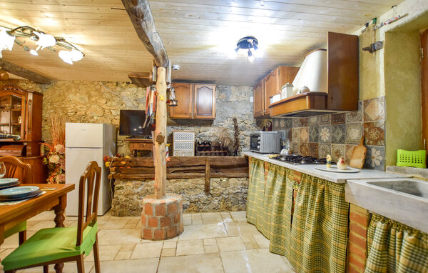 Casa de vacaciones - Camaiore , Italia - ITD057 5